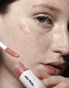 MAC Cosmetics Strobe Liquid Blush tekutá tvářenka odstín Ice Gleam 4.3 ml