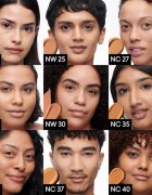 MAC Cosmetics Studio Radiance 24HR Luminous Lift Concealer Mini tekutý korektor odstín NC30 1.8 ml