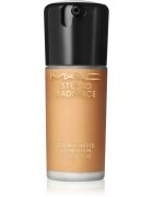 MAC Cosmetics Studio Radiance Serum-Powered Foundation hydratační make-up odstín NC47 30 ml