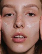 Mádara MÁDARA Acne hydratační fluid na obličej 40 ml