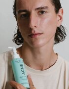 Mádara MÁDARA Acne mycí gel na obličej 140 ml