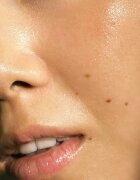 Mádara MÁDARA Peel jílová maska s peelingovým efektem 60 ml