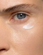 Mádara MÁDARA Retinol Alternative hydratační oční krém proti vráskám a tmavým kruhům 15 ml