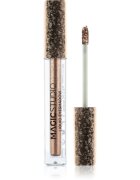 Magic studio Liquid Eyeshadow třpytivé tekuté oční stíny odstín 02 Silver 3 ml