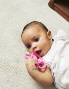 Matchstick Monkey Mini Monkey Teether kousátko s antimikrobiální přísadou 1 ks