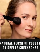 Max Factor Facefinity pudrová tvářenka odstín 15 Seductive Pink 15 g