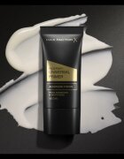 Max Factor Facefinity Universal podkladová báze pod make-up s matným efektem 30 ml