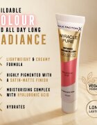 Max Factor Miracle Pure krémová tvářenka odstín 05 Delicate Pink 15 ml