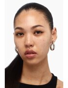 MAYBELLINE NEW YORK Instant Anti Age Eraser tekutý korektor s houbičkovým aplikátorem odstín Purple 6.8 ml