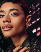 MAYBELLINE NEW YORK Lash Sensational Firework řasenka pro prodloužení natočení a objem extra černá odstín Electro Black 10 ml
