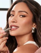 MAYBELLINE NEW YORK Lifter Glaze intenzivní hydratační balzám na rty s vysokým leskem odstín 006 Carmel Glow 2.8 g