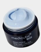 Medicube Zero Pore One Day Cream lehký hydratační krém pro stažení pórů 50 ml