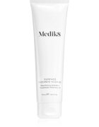 Medik8 Surface Radiance Cleanse rozjasňující čisticí gel 150 ml
