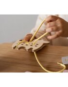Milin Small Wooden Lacing Toy Dog aktivity hračka 10 cm x 10 cm x 07 cm 1 ks