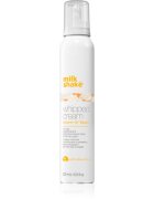 milk_shake® Leave-in Treatments Whipped Cream bezoplachová péče pro všechny typy vlasů 200 ml