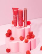 MUA Makeup Academy Hydra Juice Peptide Shimmer Lip Stylo třpytivá rtěnka s vyživujícím účinkem odstín Raspberry Jam 1.5 g