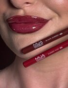 MUA Makeup Academy Intense Colour precizní tužka na rty odstín Black Cherry 1.5 g