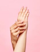 MUA Makeup Academy Nail Colour lak na nehty odstín Caramel Glaze 10 ml