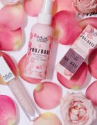 MUA Makeup Academy Rose Balm pečující lesk na rty s vitamínem E 6.5 ml
