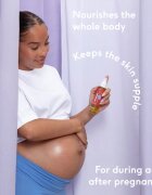 Naif Mom relaxační tělový olej proti striím 100 ml