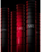NARS Climax Extreme Mascara řasenka pro objem a definici řas odstín UNCENSORED BLACK 7 g