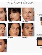 NARS Light Reflecting™ Foundation rozjasňující make-up pro přirozený vzhled odstín MOOREA 30 ml