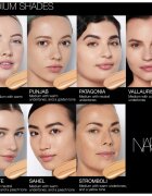 NARS Light Reflecting™ Foundation rozjasňující make-up pro přirozený vzhled odstín PUNJAB 30 ml