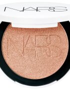 NARS Light Reflecting™ Powder Luminizer rozjasňovač plnitelný odstín OPHELIA 6 g