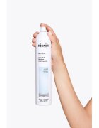 Nioxin Density Defend Styling Strong Hold Hairspray lak na vlasy pro dokonalý objem 300 ml