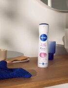 Nivea Fresh Flower deodorant ve spreji pro ženy 150 ml