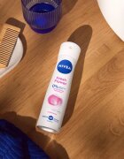 Nivea Fresh Flower deodorant ve spreji pro ženy 150 ml