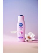 Nivea Hairmilk Shine pečující šampon 400 ml