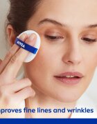 Nivea Hyaluron Cellular Filler Cushion make-up v houbičce 3 v 1 odstín 02 Medium 15 g