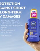 Nivea SUN Protect & Moisture sprej na opalování SPF 15 200 ml
