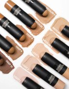 Nudestix Tinted Blur Foundation Stick korekční tyčinka pro přirozený vzhled odstín Light 2 6 g