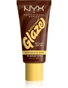 NYX Professional Makeup Buttermelt Glaze rozjasňující tónovací fluid SPF 30 odstín 09 Hazelnut Butta ml