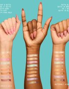 NYX Professional Makeup Buttermelt Highlighter rozjasňovač odstín butta in bronze 35 5 g