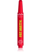 NYX Professional Makeup Fat Matte balzám na rty s matujícím efektem Fuzzy Flame 2 g