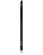 NYX Professional Makeup Pro Brush štětec pro úpravu obočí 1 ks