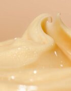 OLEHENRIKSEN Truth Banana Bright+ Instant Glow Moisturizer rozjasňující denní krém s vitaminem C 50 ml
