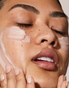Omorovicza Queen Cream denní krém pro obnovu pevnosti pleti s matným efektem 30 ml