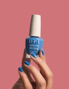 OPI Nature Strong Nails&Skin lak na nehty vegan odstín Fresh as a Blue Daisy 15 ml