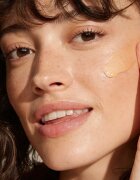 Origins GinZing™ Glow-Boosting Gel Moisturizer hydratační gelový krém pro rozjasnění pleti odstín Pearl Glow 50 ml