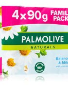 Palmolive Naturals Chamomile tuhé mýdlo s heřmánkem 4x90 g