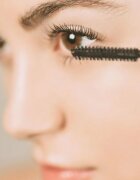 Perricone MD No Makeup Mascara řasenka pro prodloužení a zvětšení objemu řas odstín Soft Black 8 g