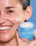 Peter Thomas Roth Water Drench Hyaluronic Cloud Rich Barrier Moisturizer bohatý hydratační krém pro obnovu kožní bariéry 50 ml
