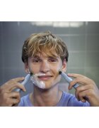 Philips OneBlade First Shave QP1324/30 holicí strojek na vousy 1 ks
