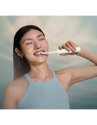Philips Sonicare 7100 HX7420/01 sonický elektrický zubní kartáček White 1 ks