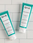 Q+A Niacinamide exfoliační čisticí gel 125 ml