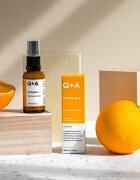 Q+A Vitamin C rozjasňující sérum s vitaminem C 30 ml